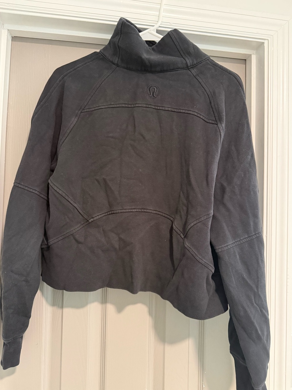 Lululemon Black Scuba  halfzip sz ML